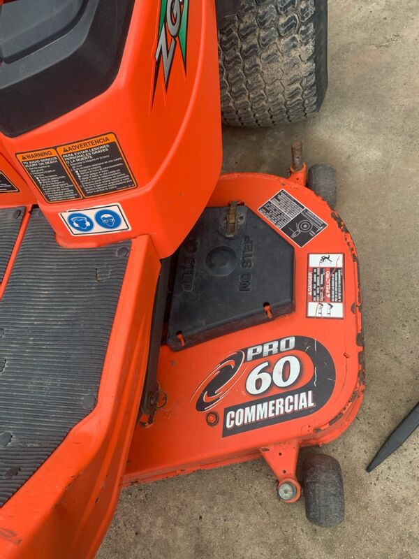 Kubota ZG327 Grogans Machinery