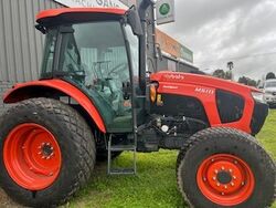 KUBOTA M5111DHCDS TRACTOR