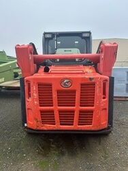 KUBOT SKID STEER