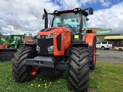 Kubota M7 1